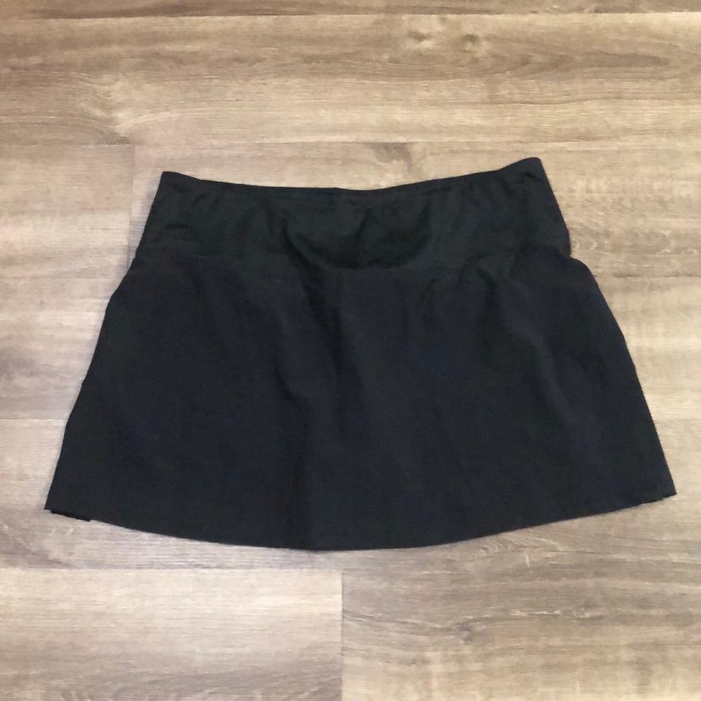 Bolle’ Black Pleated Back Tennis Golf Skort size Large